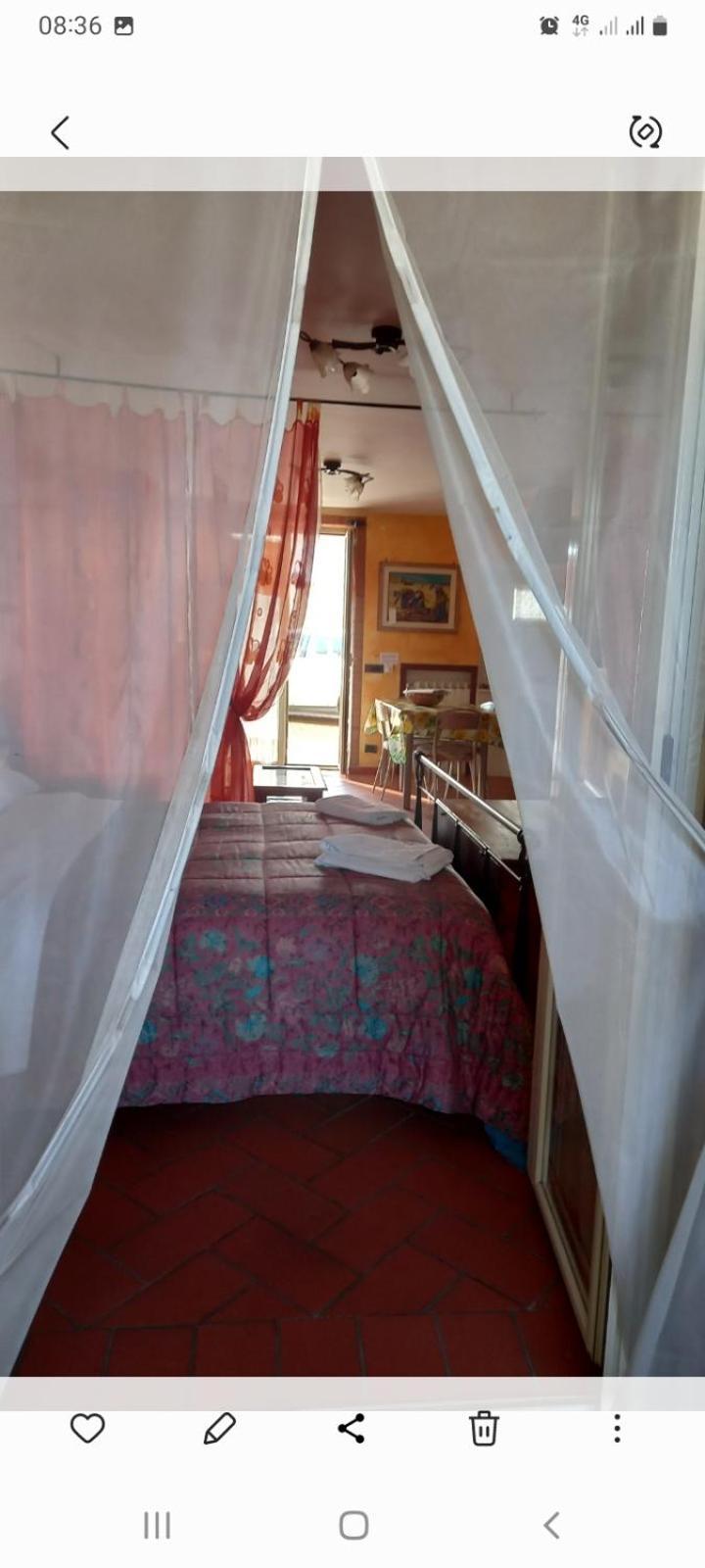 Апартаменты A Santy'S House 1Piano-No Lift-Shuttle A Pagamento-Raggiungibile A Piedi Aeroporto-Fermata Bus Fiera Di Roma A 3 Minuti-Air Condiz Ed Extra Bed For A Fee A Pagamento Фьюмичино Экстерьер фото