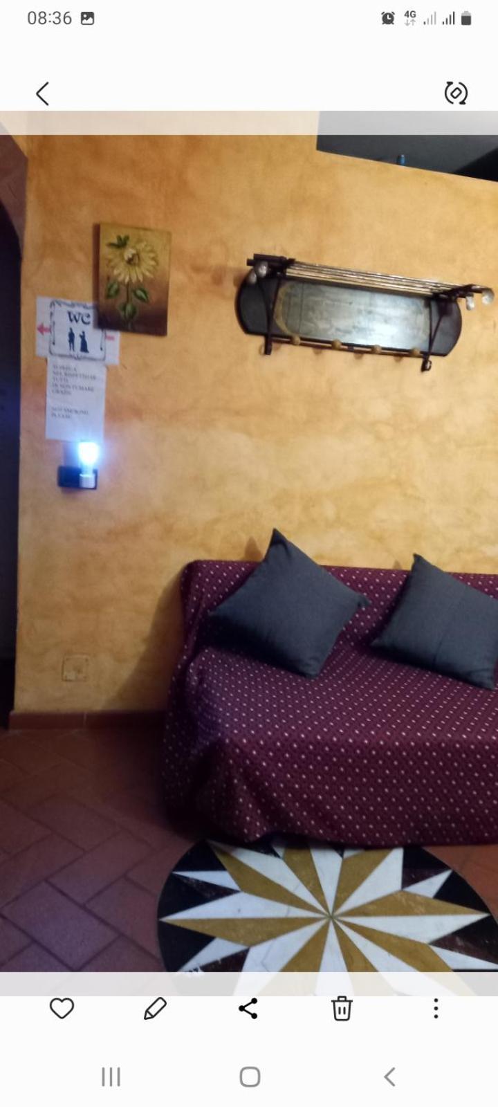 Апартаменты A Santy'S House 1Piano-No Lift-Shuttle A Pagamento-Raggiungibile A Piedi Aeroporto-Fermata Bus Fiera Di Roma A 3 Minuti-Air Condiz Ed Extra Bed For A Fee A Pagamento Фьюмичино Экстерьер фото