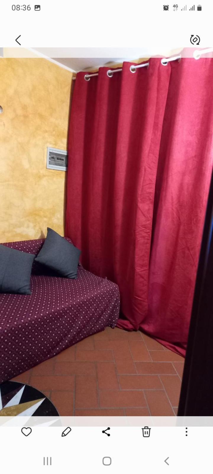 Апартаменты A Santy'S House 1Piano-No Lift-Shuttle A Pagamento-Raggiungibile A Piedi Aeroporto-Fermata Bus Fiera Di Roma A 3 Minuti-Air Condiz Ed Extra Bed For A Fee A Pagamento Фьюмичино Экстерьер фото